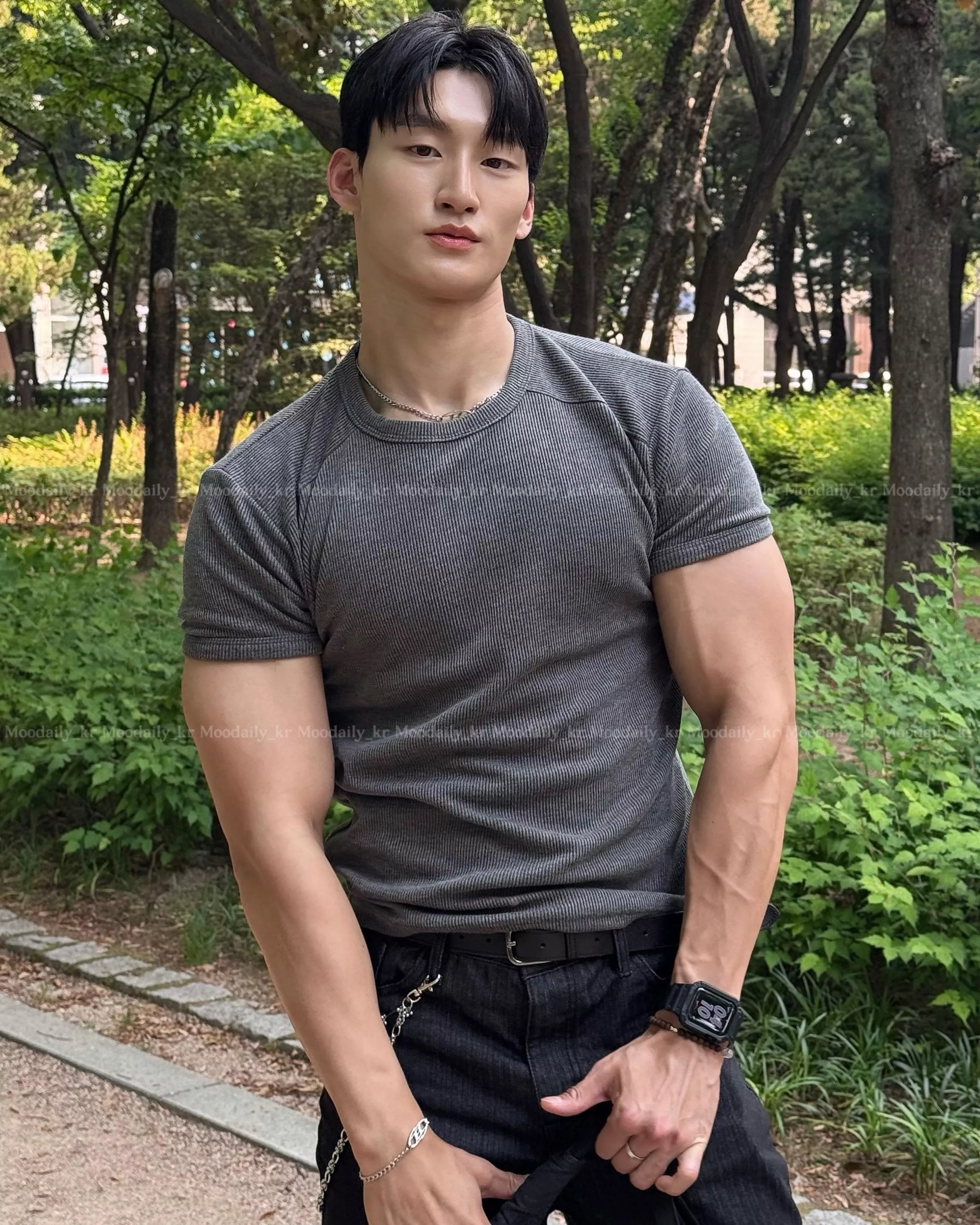 顯壯肌肉 馬鞍肩 高彈性 正肩短版T恤