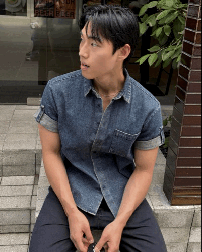 水洗高磅 細直紋理 棉質牛仔 捲袖襯衫