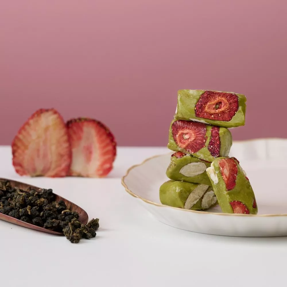 經典草莓包種茶果乾牛軋糖