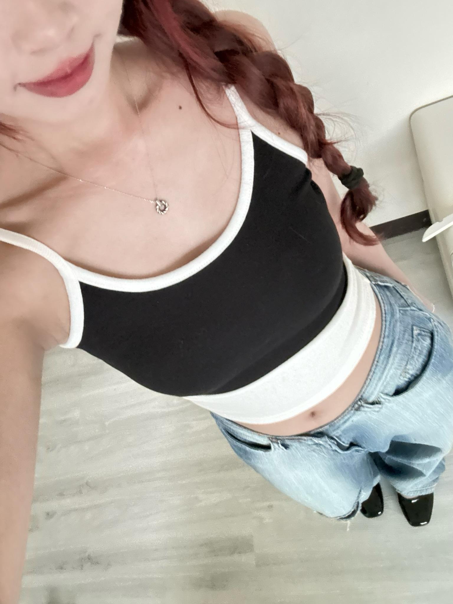 🇰🇷細肩帶甜美背心