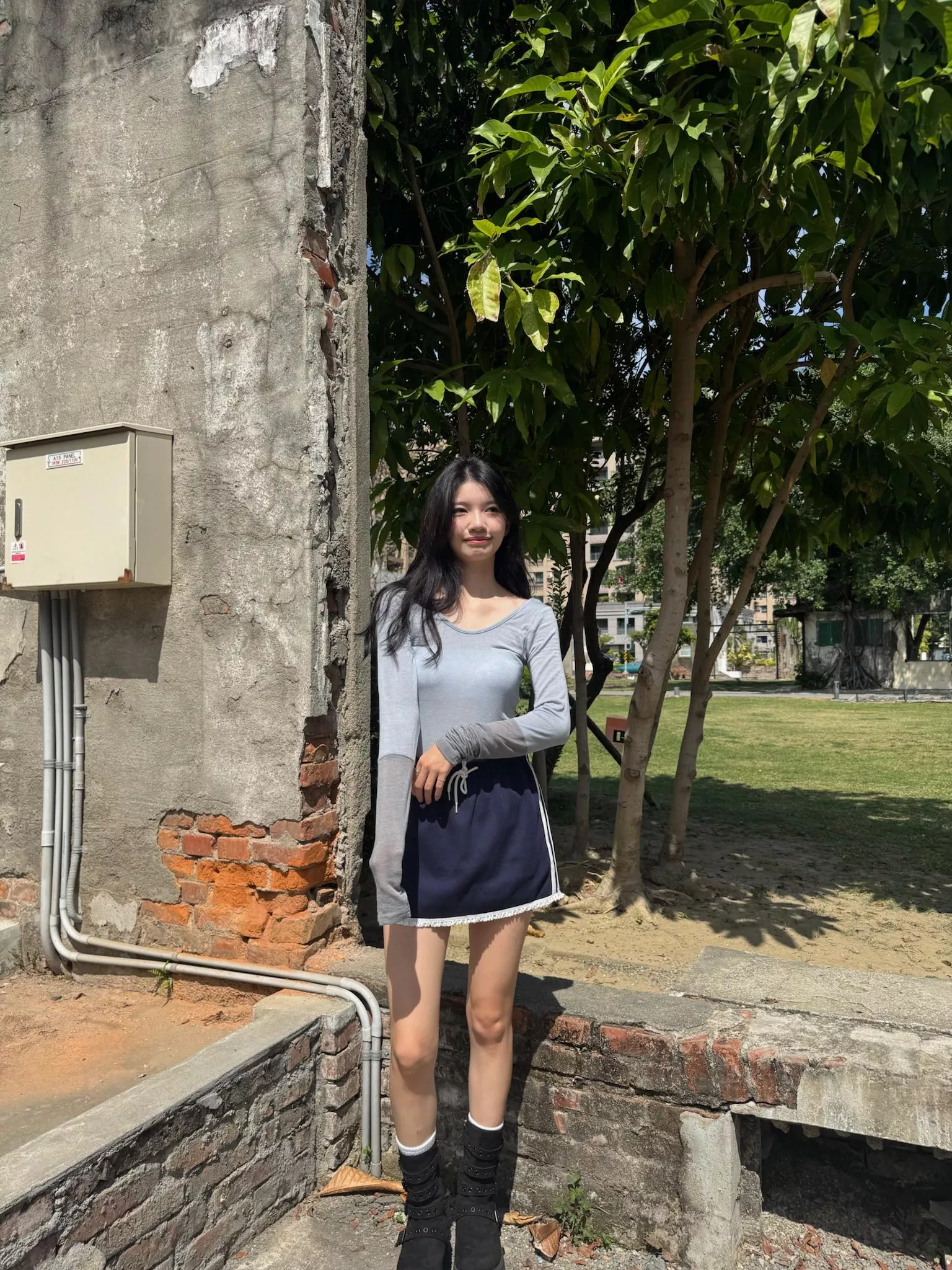 輕霧透影撞色內搭
