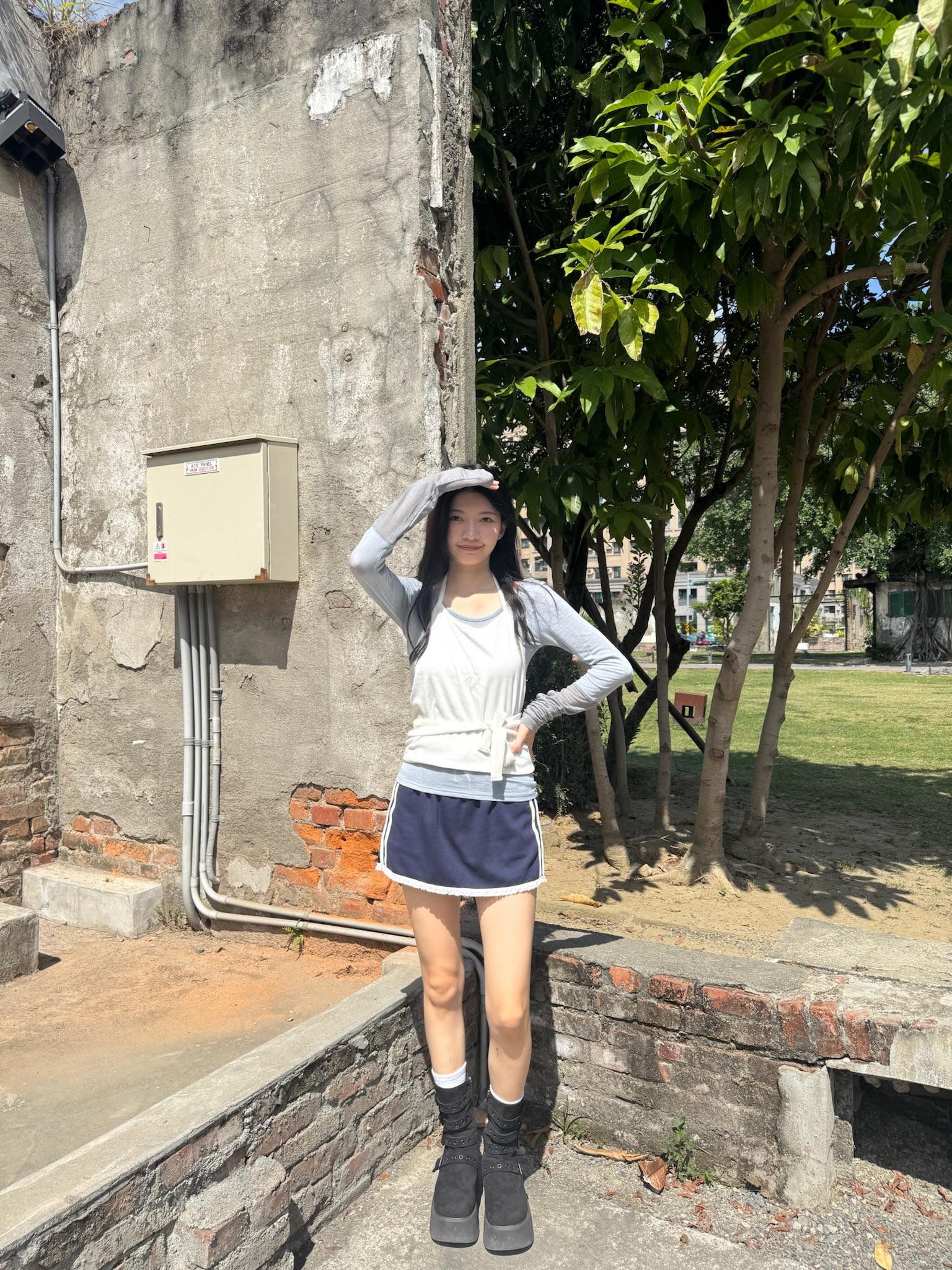 輕霧透影撞色內搭