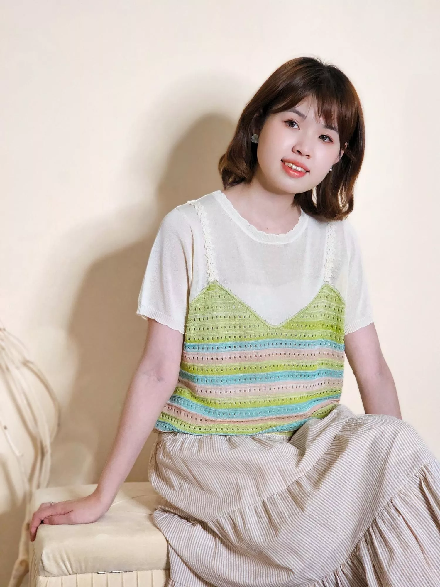 呢喃心語 - 織紋假兩件上衣 (綠色.紫色)