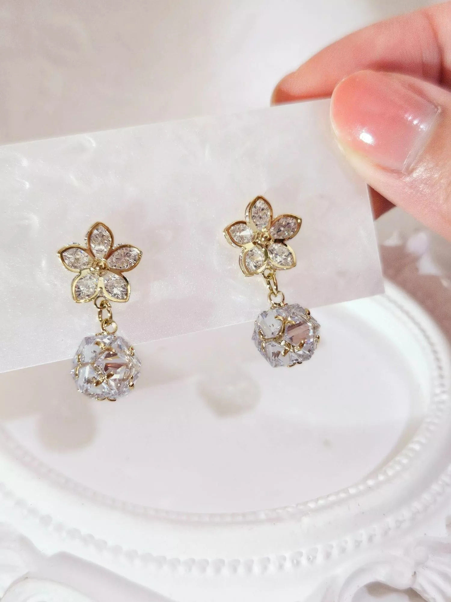 [S925銀針] 月桂花冠/花朵耳環