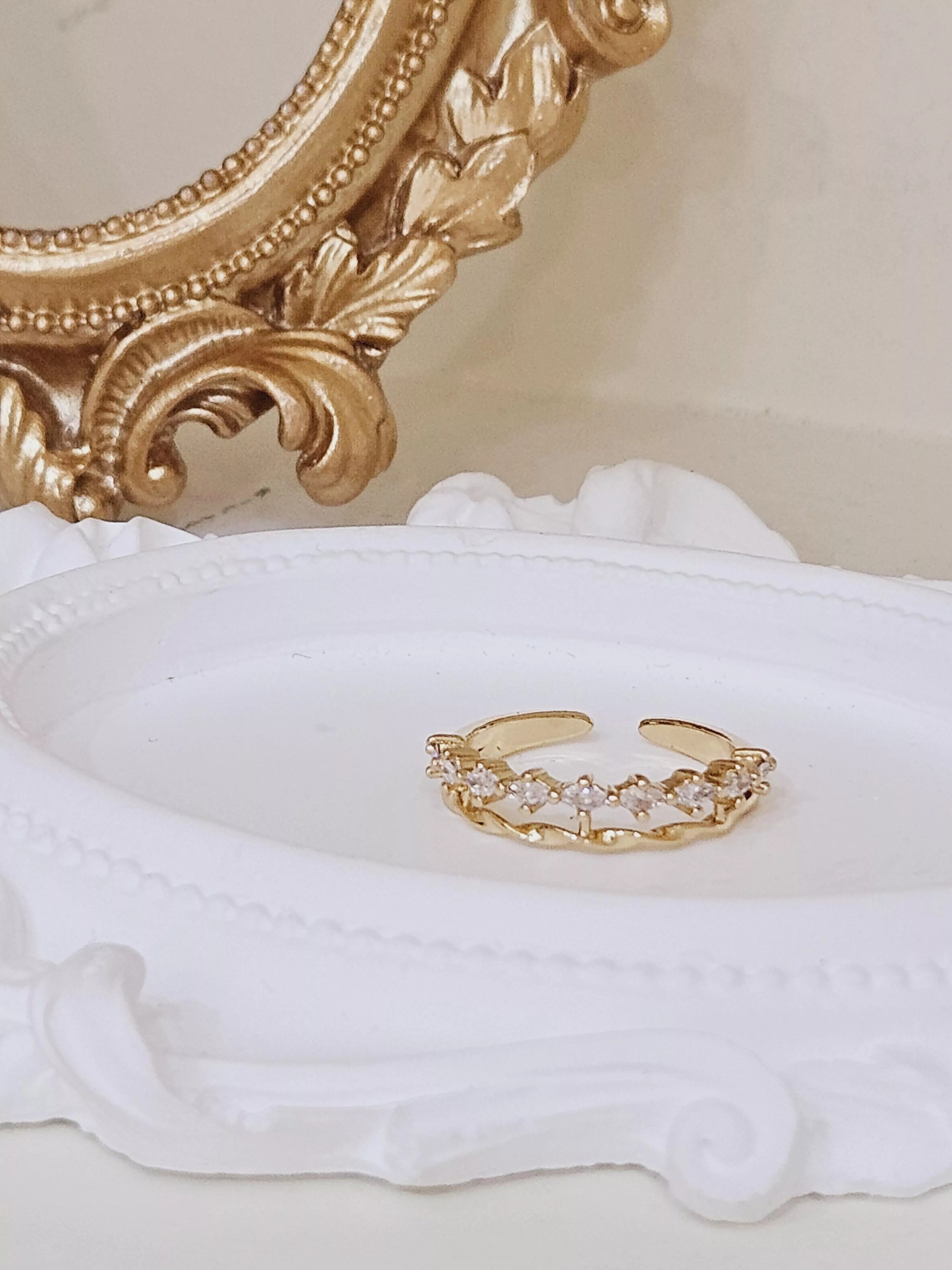 維多利亞．戒指