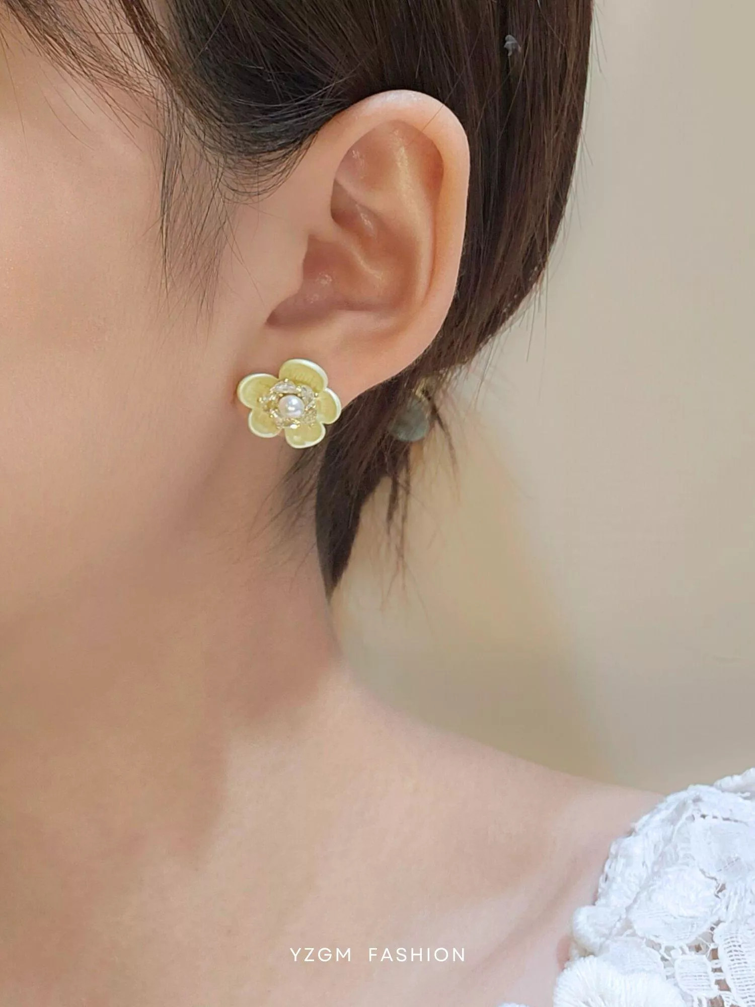 [S925銀針] 願望 / 黃色珍珠花朵耳環