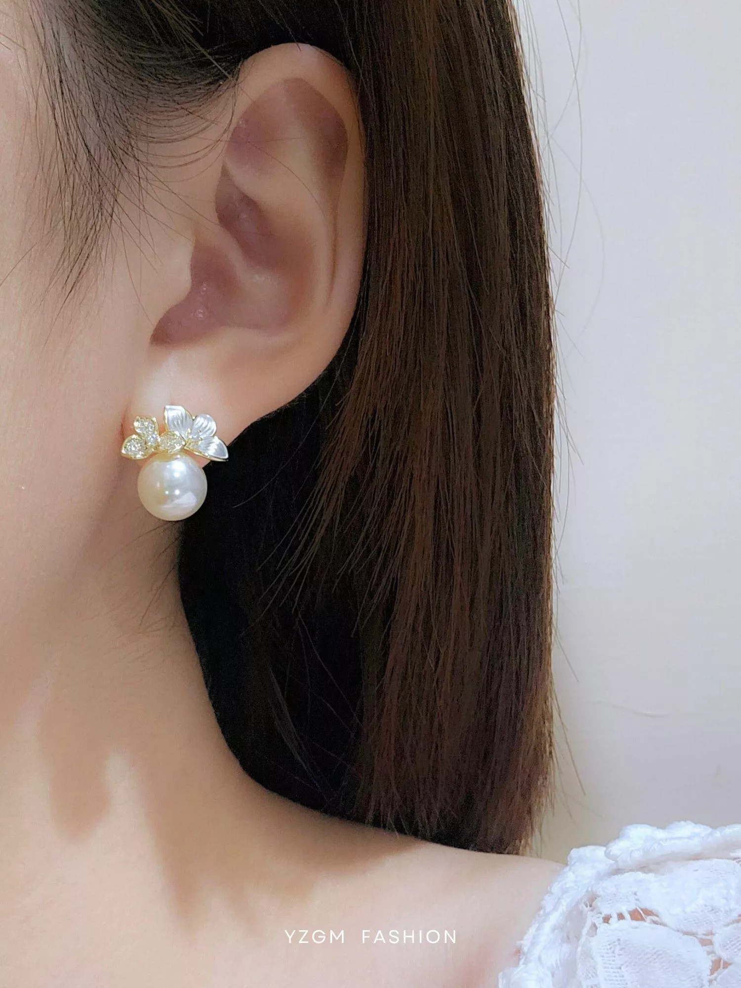 [S925銀針] 光的語言 / 水鑽烤漆花朵珍珠耳環