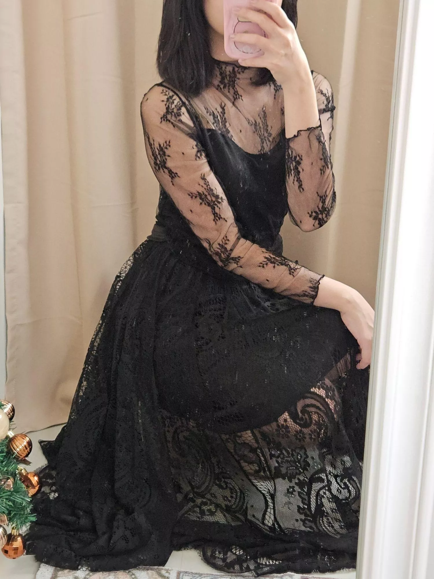 《鏤影》黑色蕾絲紗裙