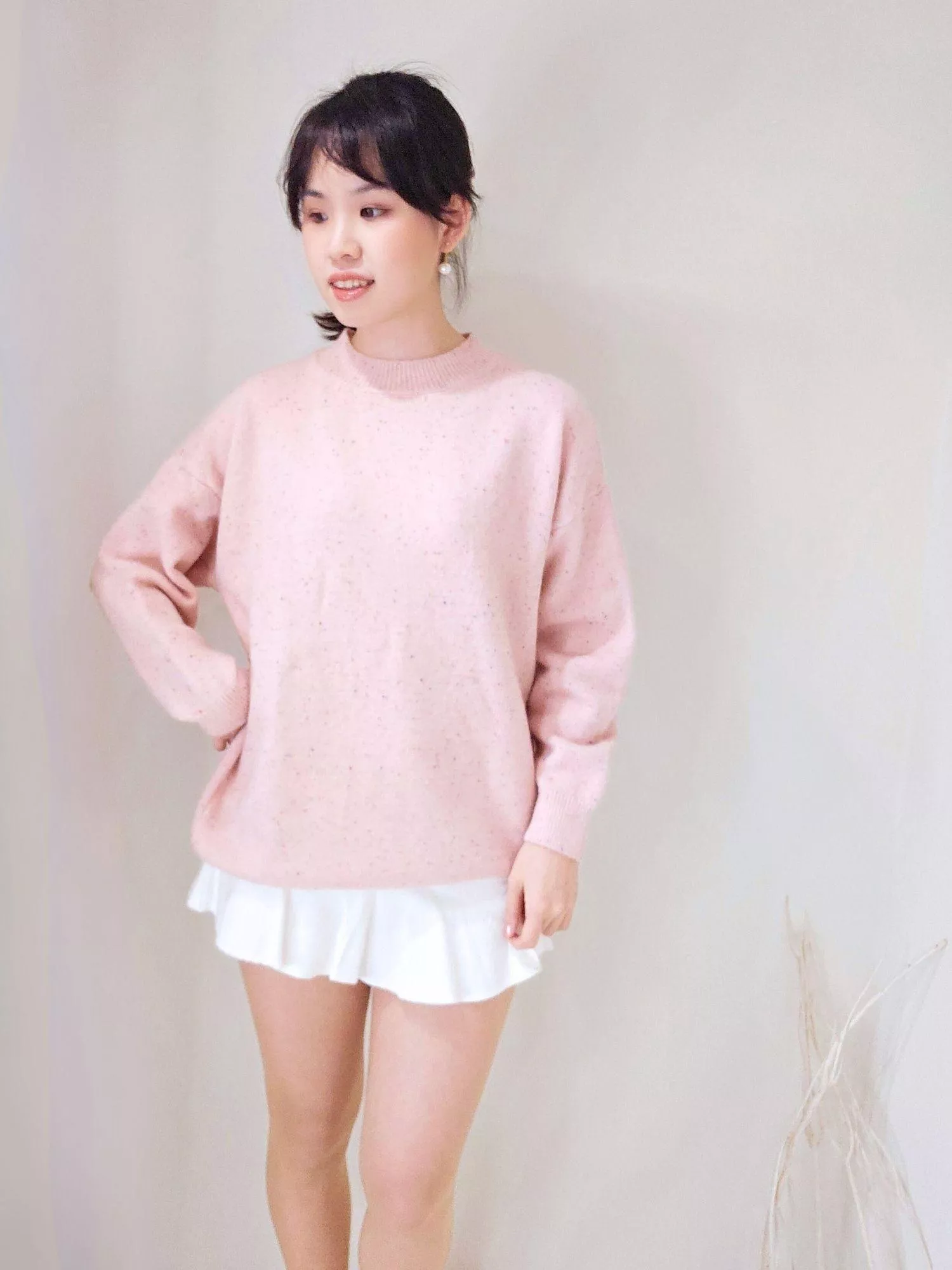 彩點星河．圓領針織上衣 (藍色.米白色.粉紅色)