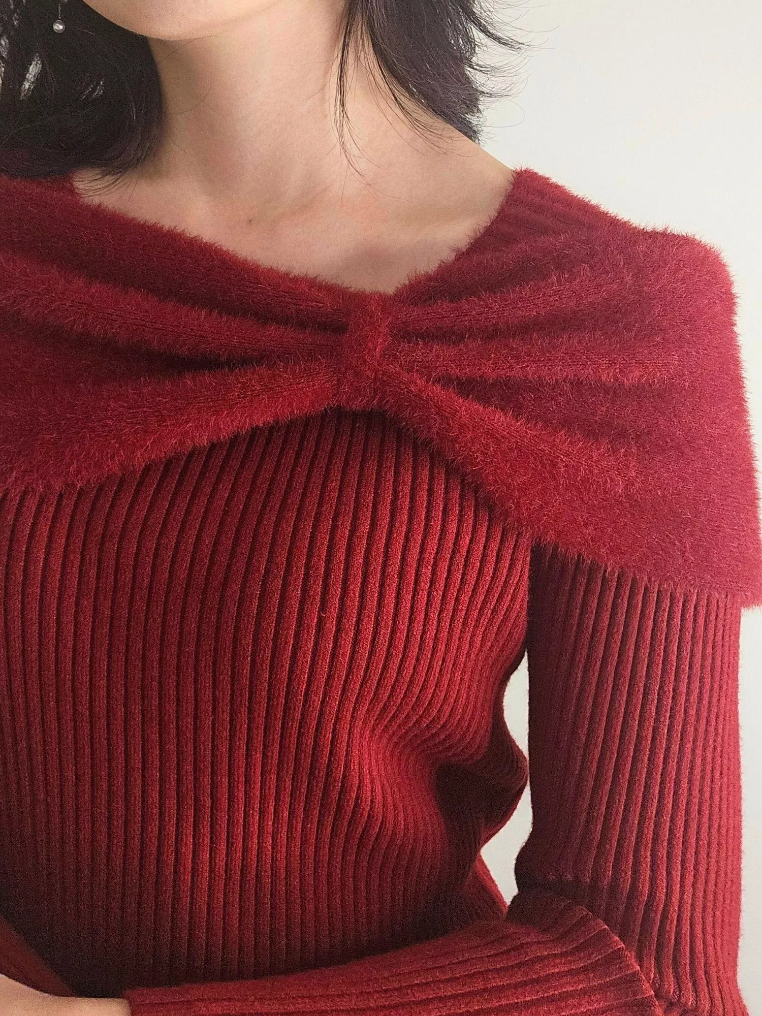 柔霧蝴蝶結針織上衣｜溫柔感層次穿搭 紅色/黑色