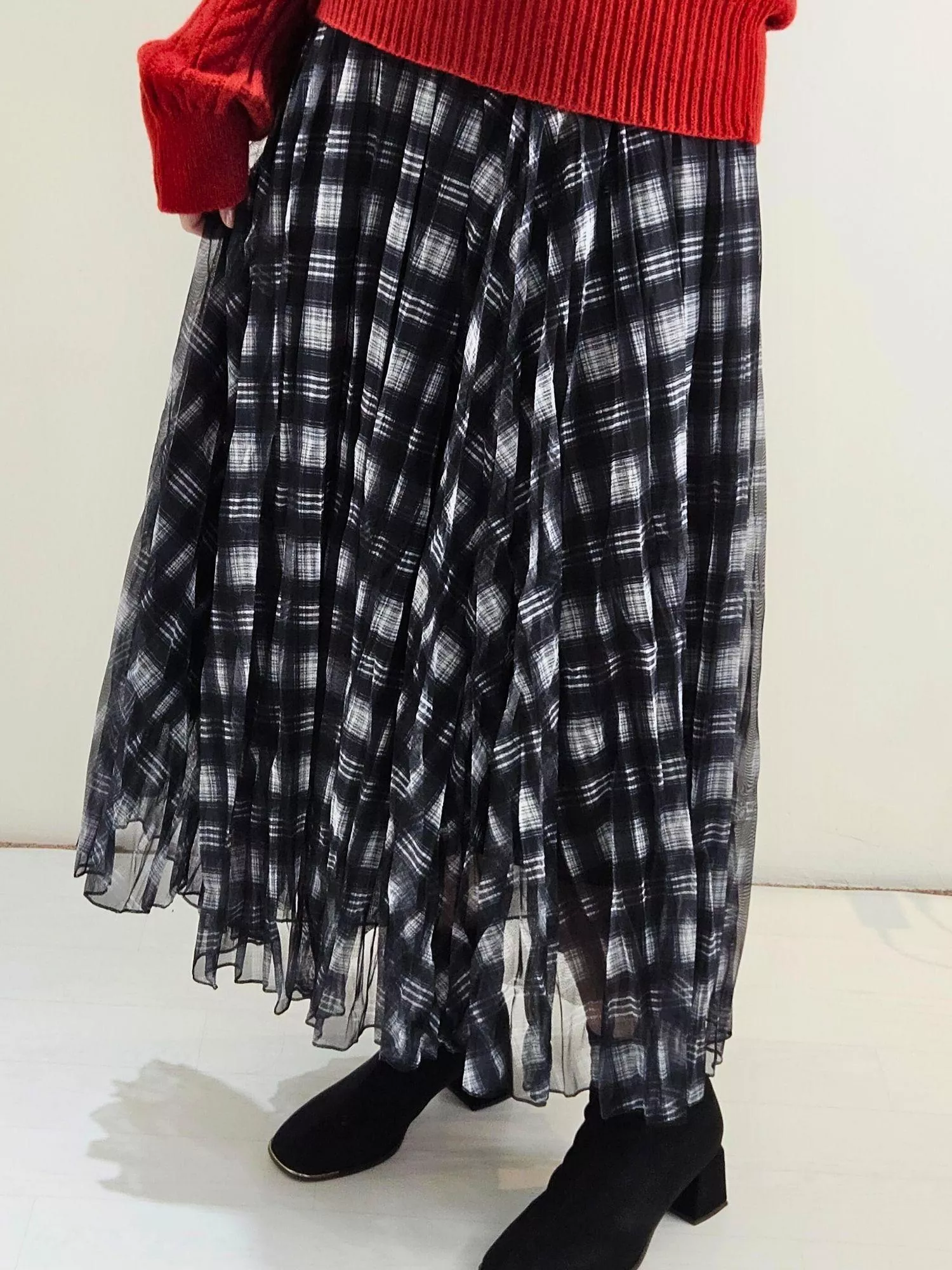 漫步雲端不規則格紋疊合紗裙 (紫色/藍色/黑色)｜微透感仙氣長裙・多色可選 