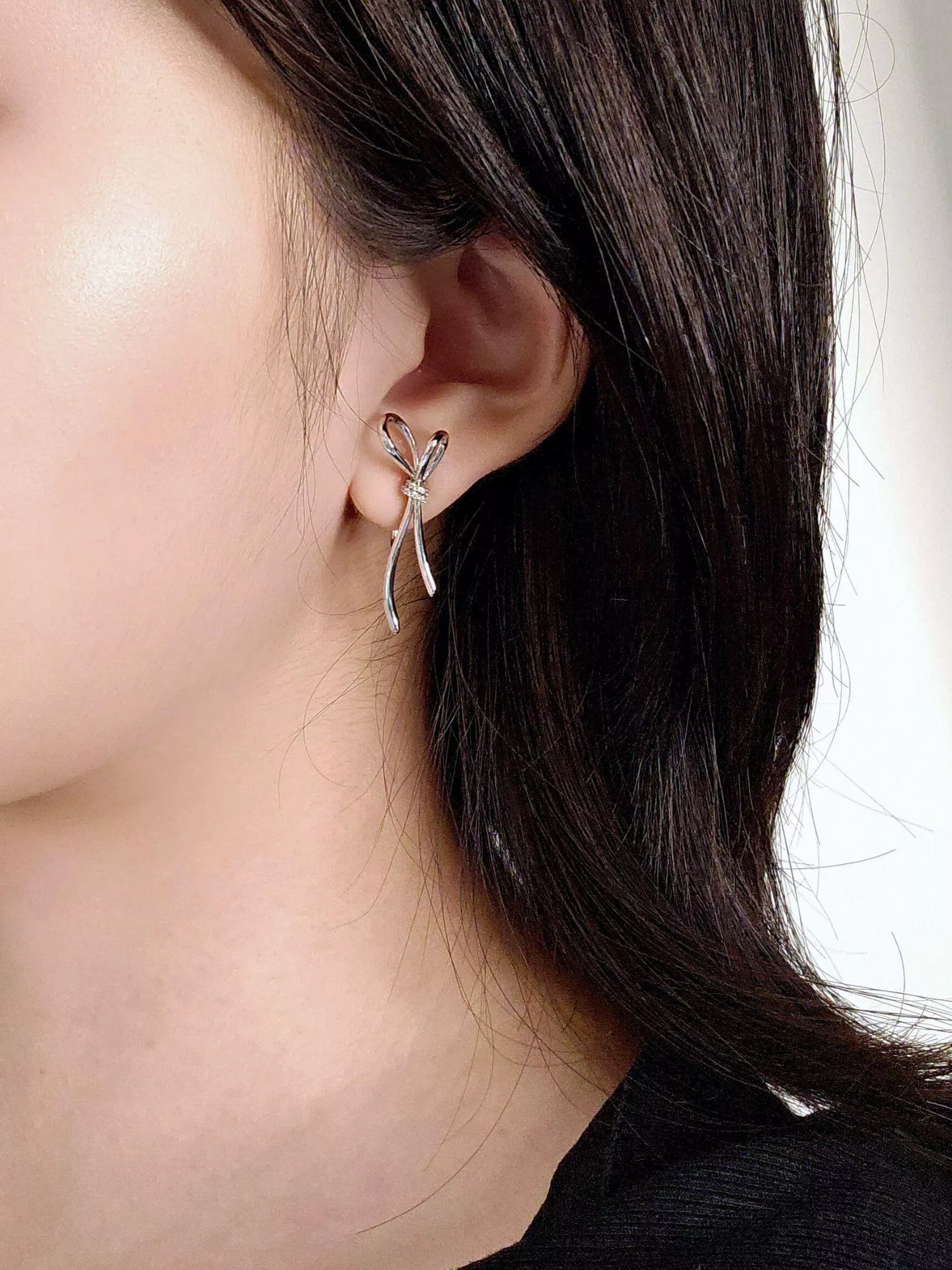 流線長款蝴蝶結耳夾｜修飾臉型法式仙氣氣息