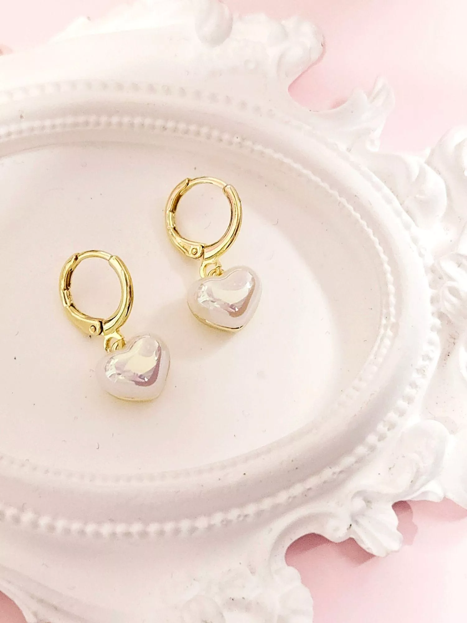 暖陽淡金心形耳扣｜輕熟女知性氣息首選