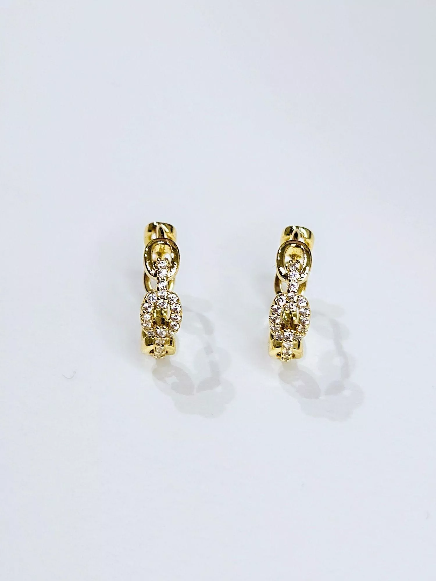 法式鎖鏈環繞耳扣耳環｜優雅共振・都會名媛必備俐落單品