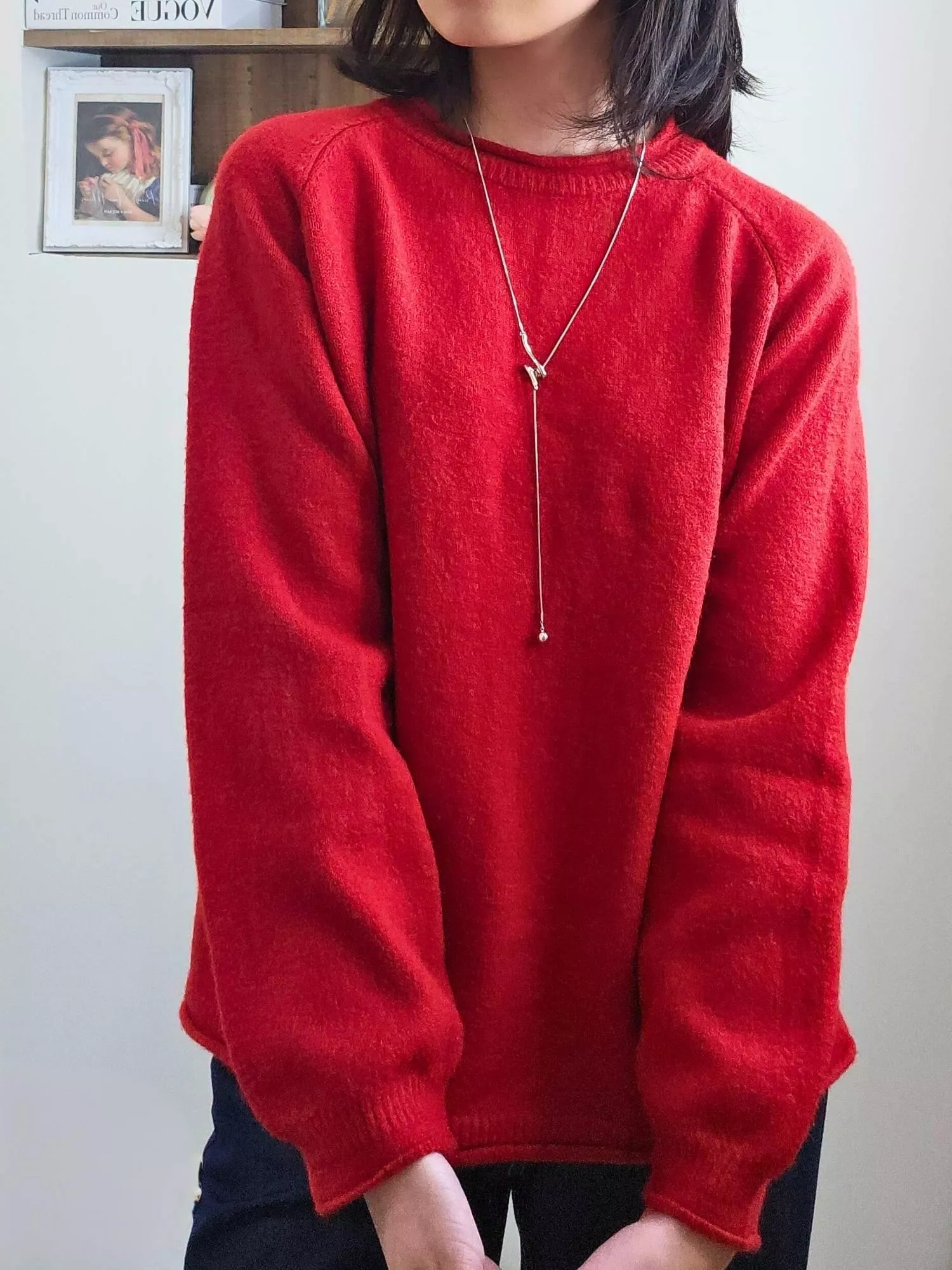 閒逸落肩圓領針織上衣｜過年紅上衣・法式慵懶日常