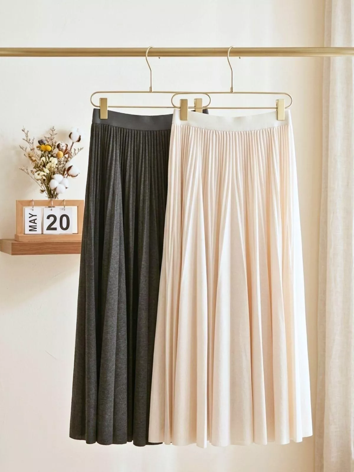 服裝商品照&尺寸表 (4).jpg 冬日暖陽高腰針織百褶長裙|極簡美學・鬆緊腰好穿不挑人
