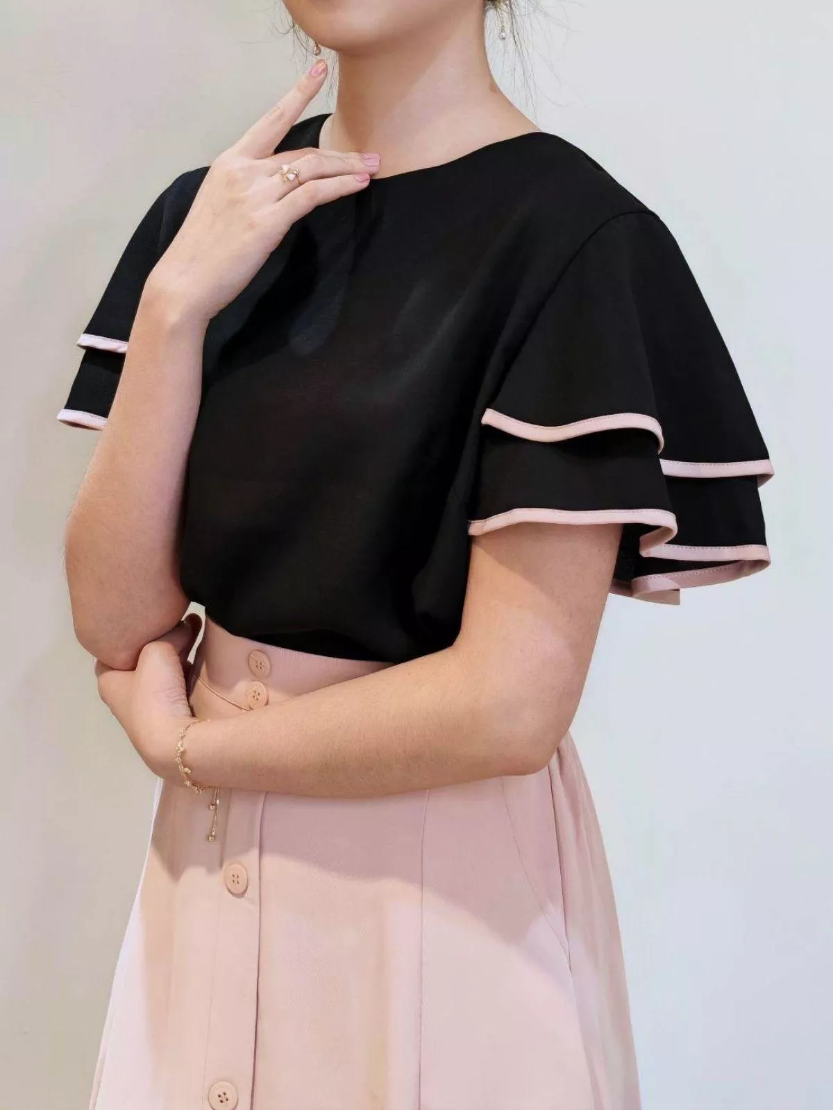 黑粉上衣 (3).jpg