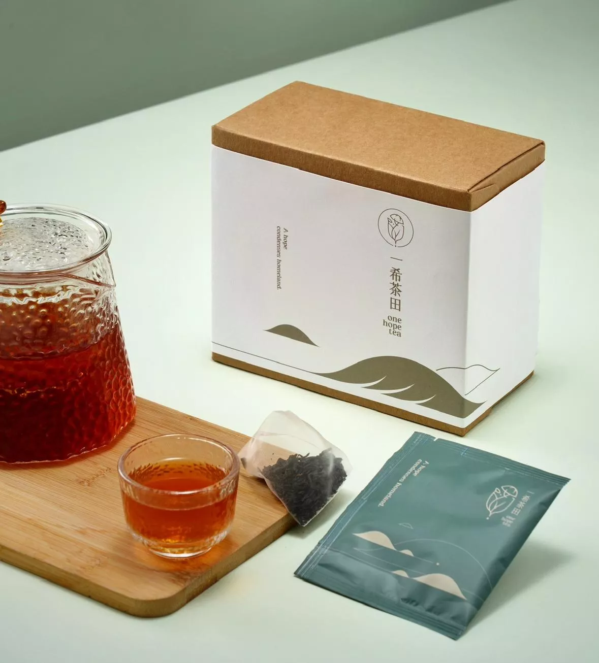 【禮盒系列】1821日月潭紅茶-牛皮紙茶包禮盒15入（附提袋）