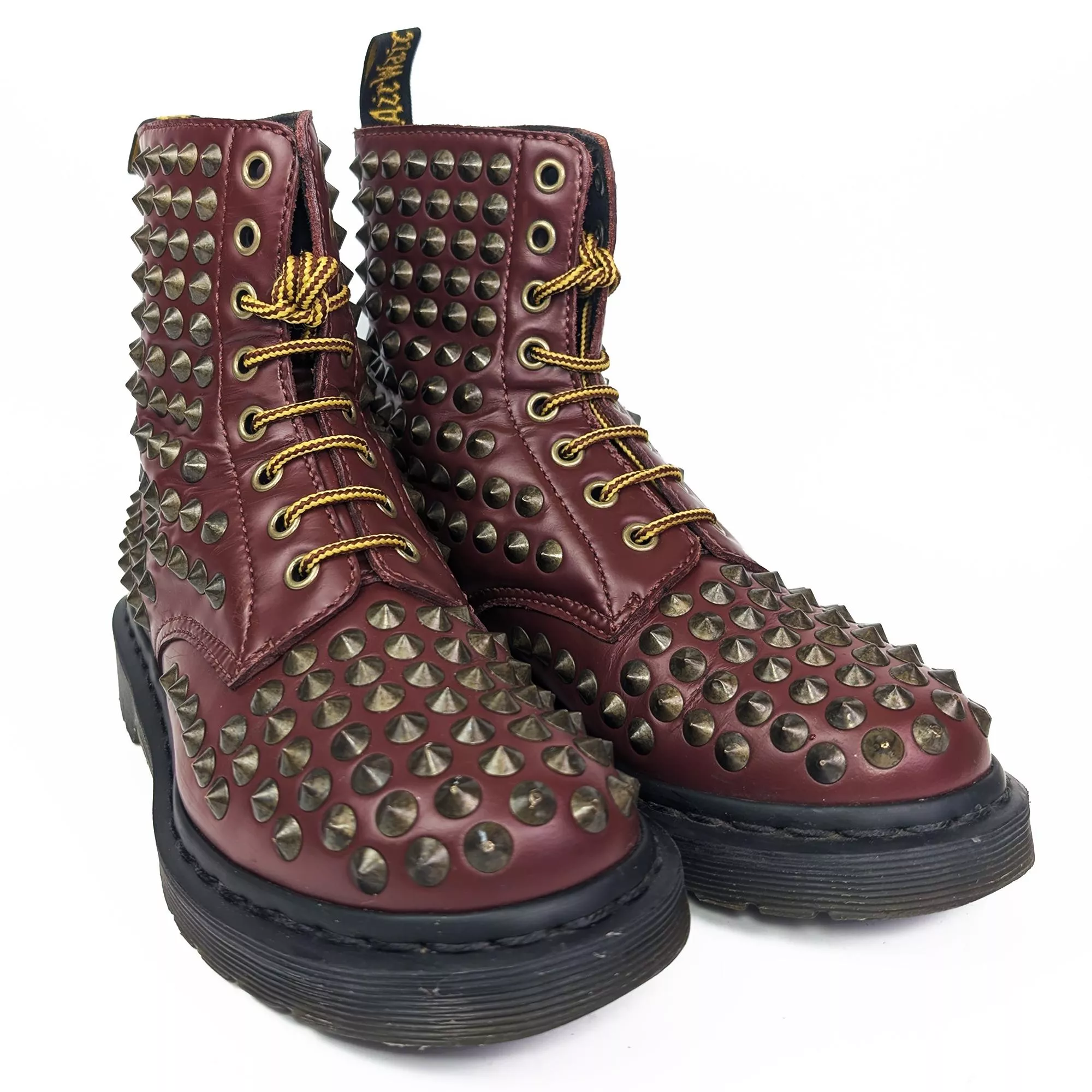 Dr Martens Cherry Red Studded Boots 女馬丁大夫鉚釘靴