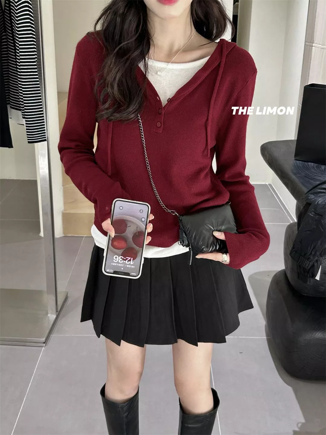 【新春開運紅】法式美拉德 V領連帽鈕扣針織衫