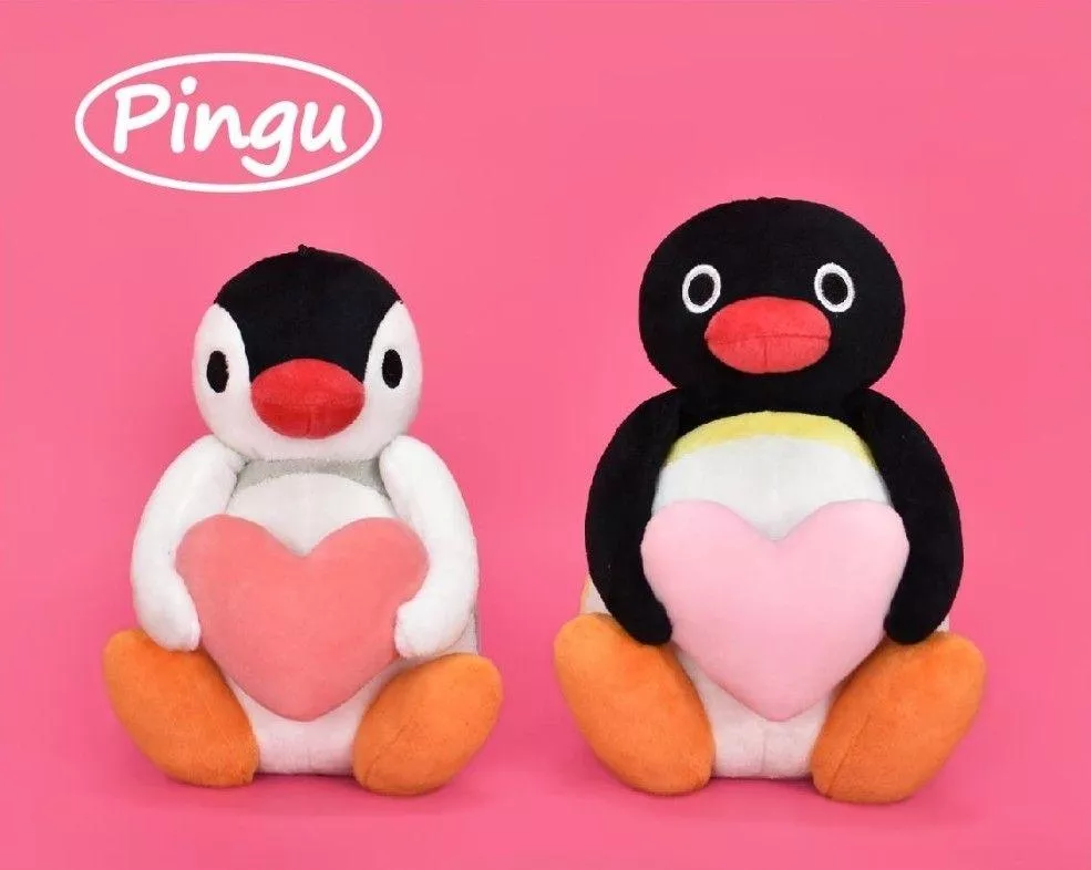 ၄၃┋TW/ing#企鵝家族#Pingu/Pinga#愛心#6：娃偶公仔扭蛋盒玩佈景擺飾品(約15.2cm)。
