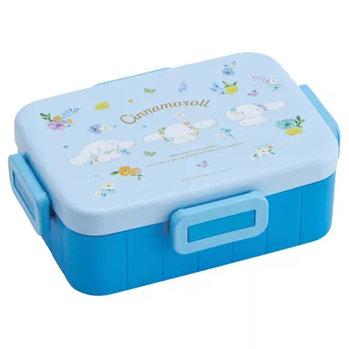 ၄၃┋JP#三麗鷗#大耳狗#花蝶風#藍：便當盒餐具組(約175×129×58mm/650ml)。
