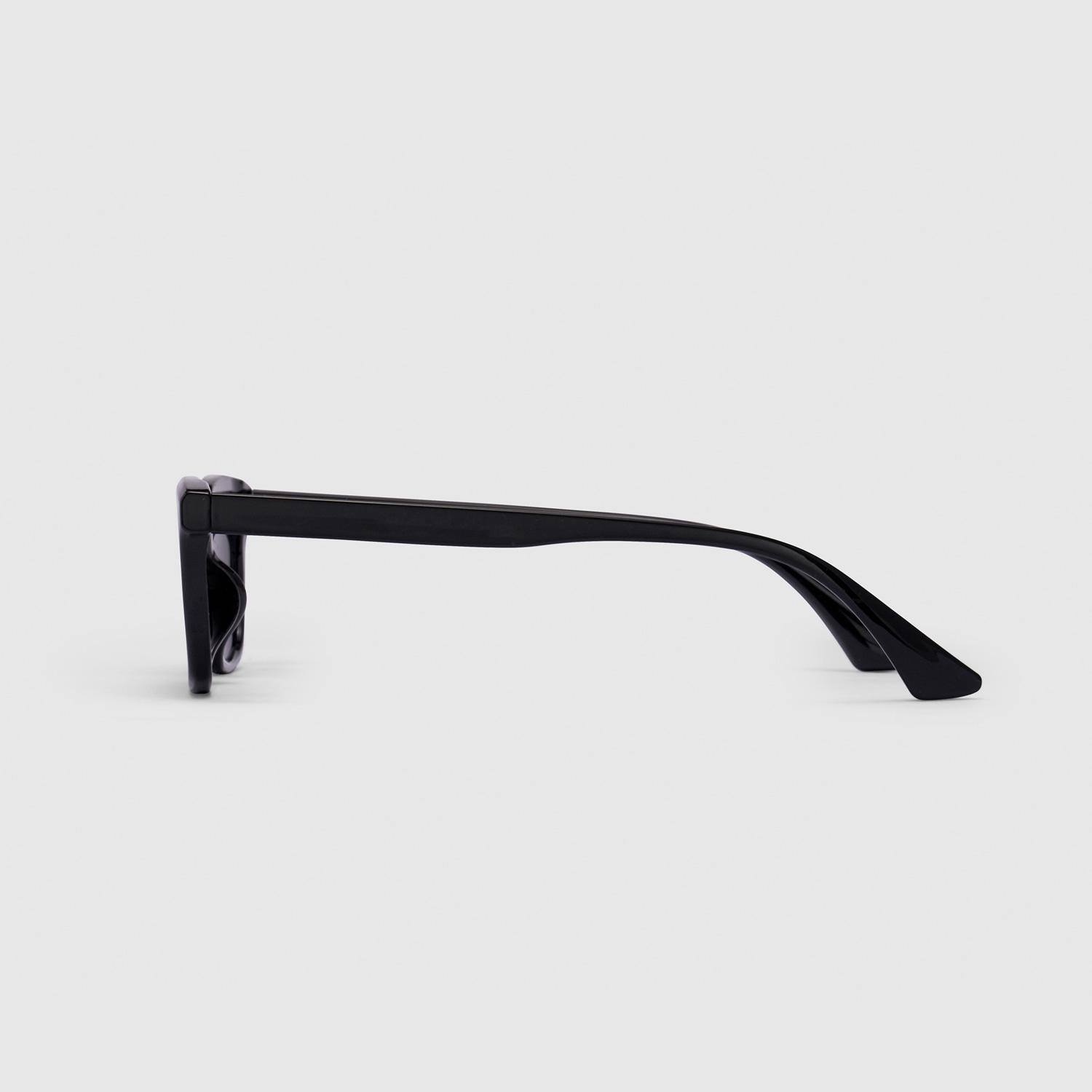 CAPELLA black