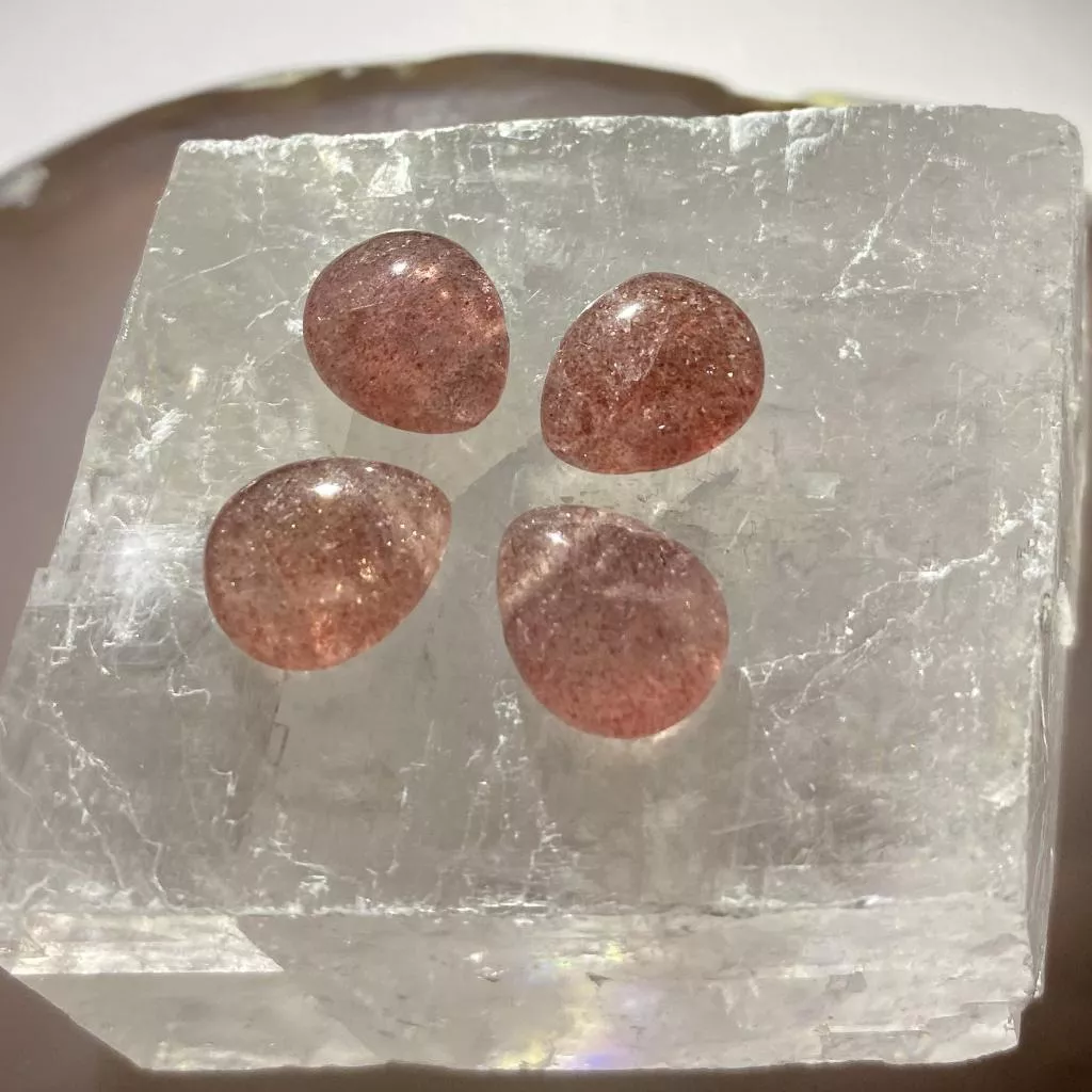 花瓣水滴造型水晶散珠 12*10mm 草莓晶 隔珠 DIY金屬編織 DIY飾品 DIY串珠 單個