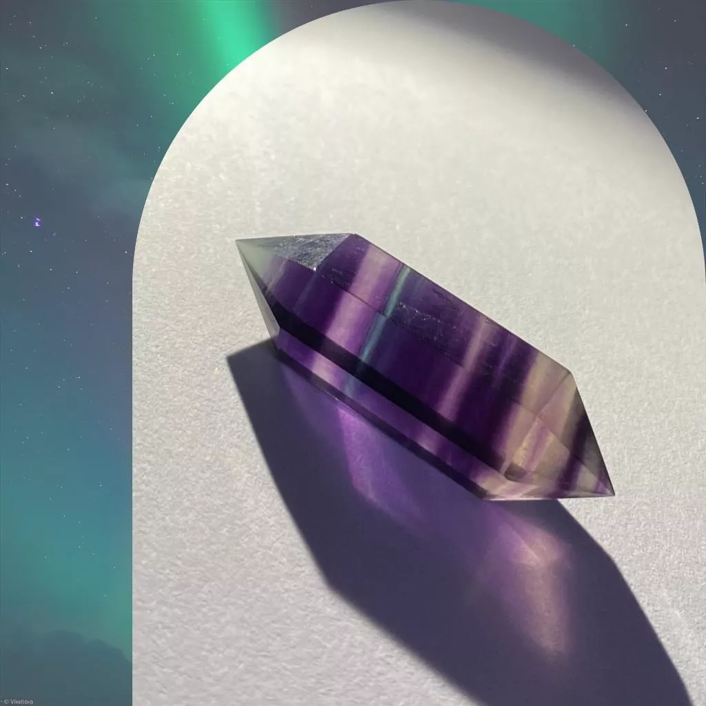 螢石雙尖柱 螢石水晶柱  B8 柱高41mm厚12mm 實品拍攝