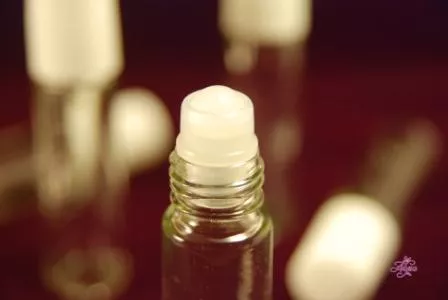 精油滾珠瓶棒 比化工行便宜【安心精油 ALYSA】8ml 四瓶一組 在家DIY芳香生活