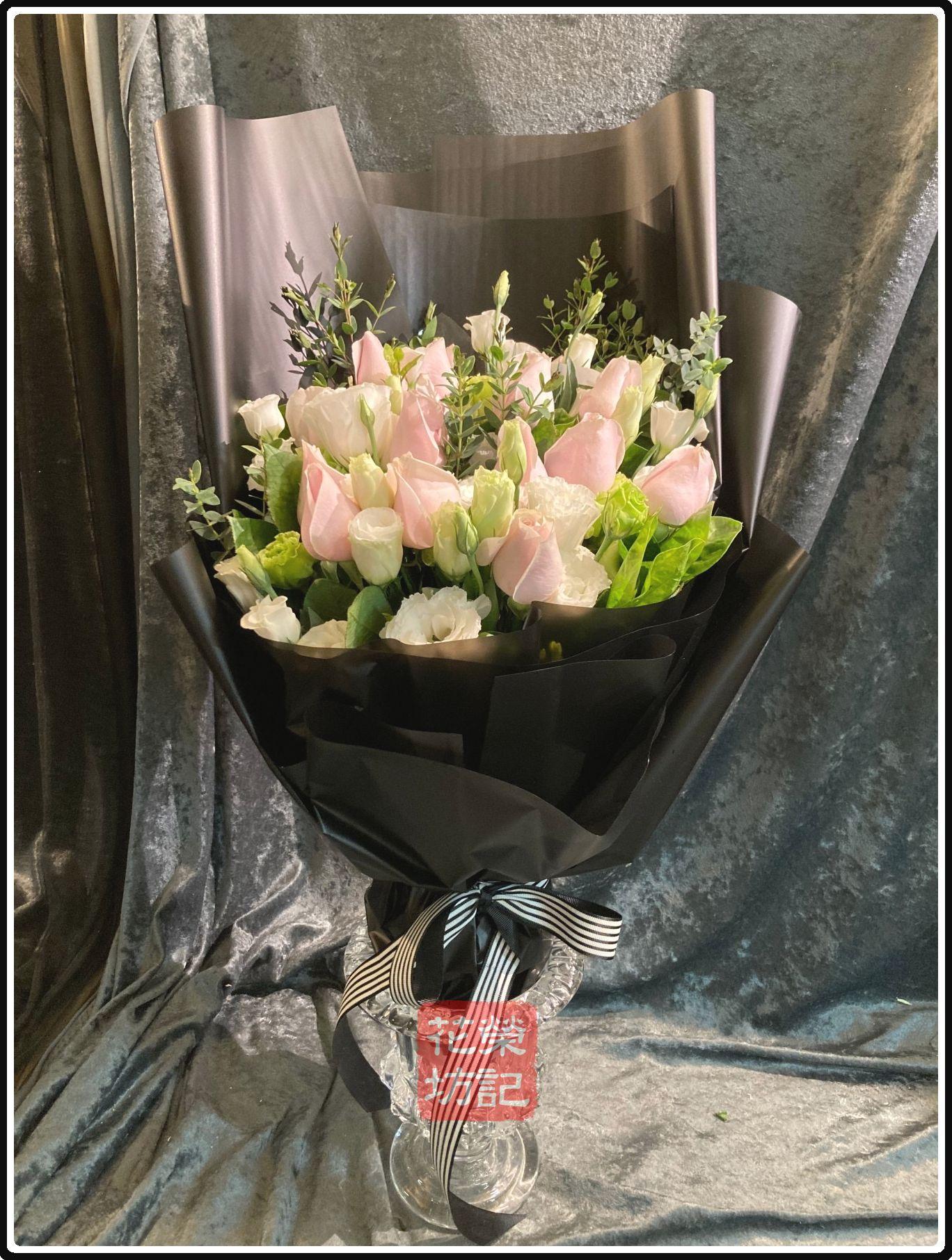 經典型玫瑰花束 |  Rose Bouquet L