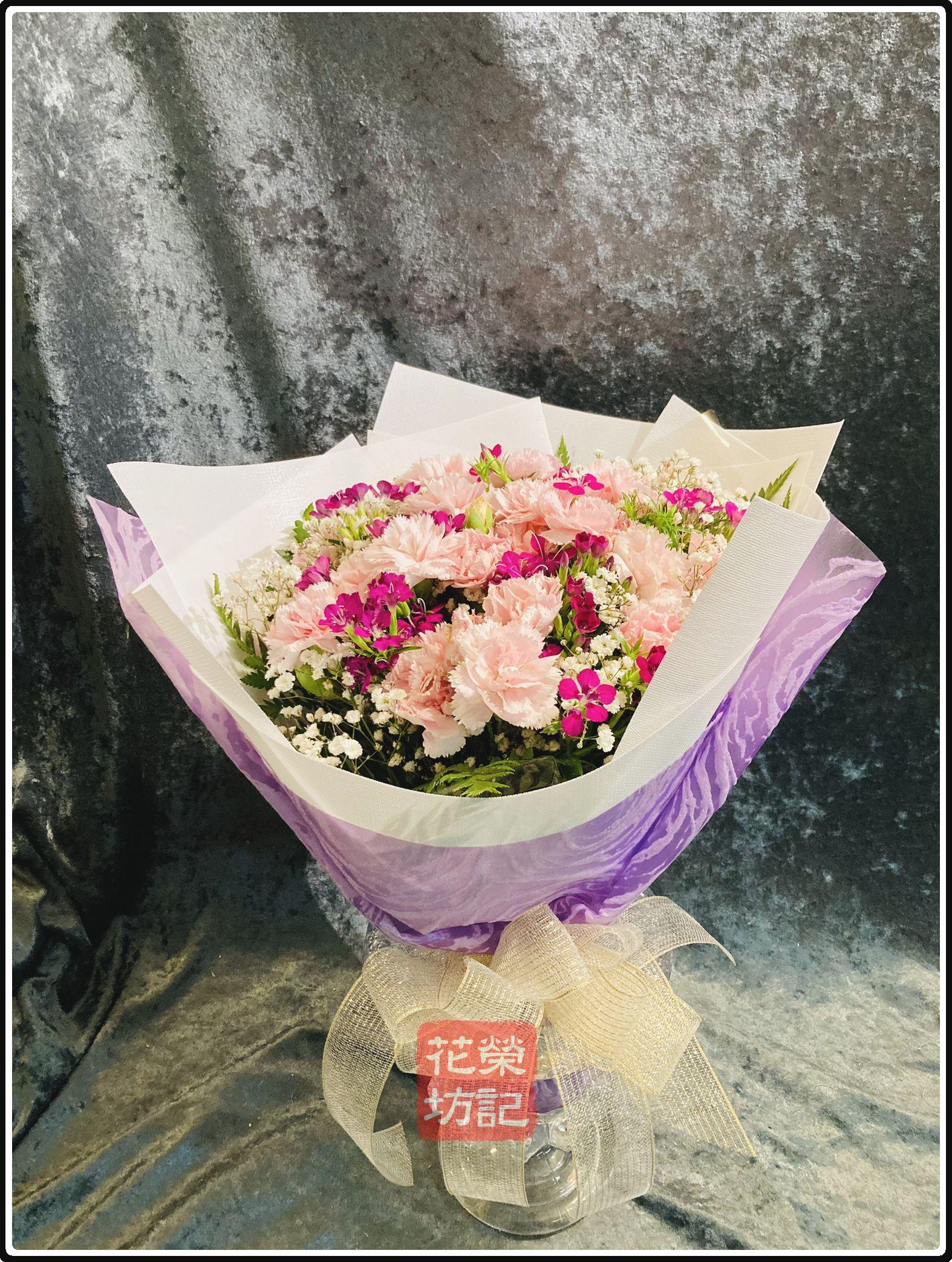 經典型康乃馨花束 |  Carnation Bouquet L