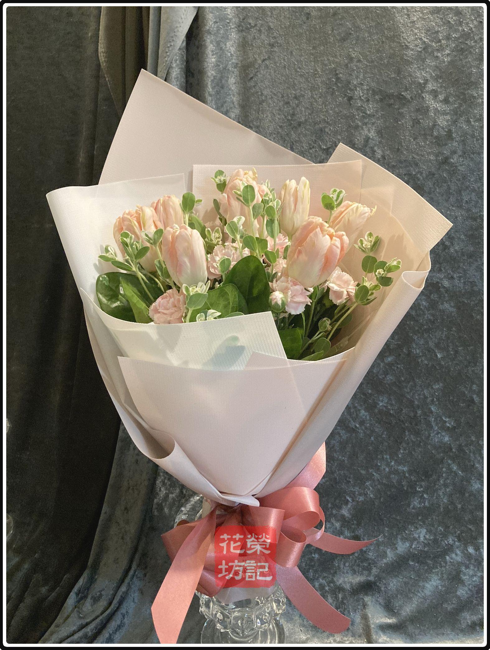 經典型鬱金香花束 |  Tulip Bouquet L