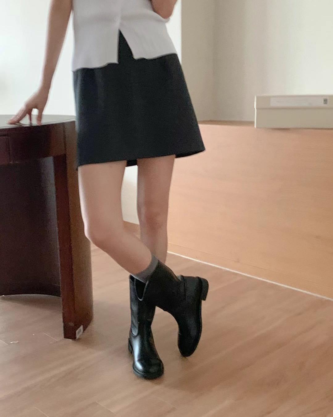 英倫風中筒短靴