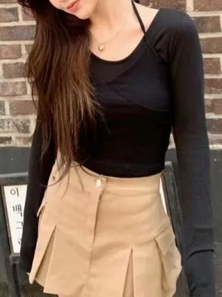 性感掛脖長袖上衣