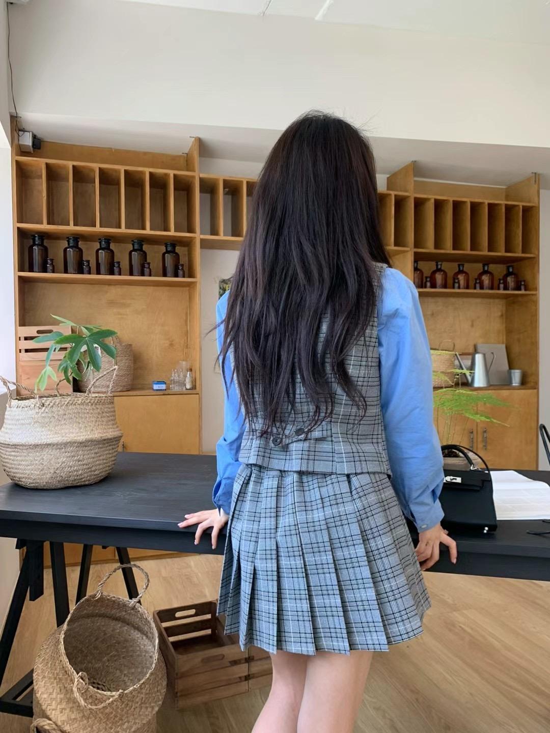 學院風 格紋背心+短裙 套裝