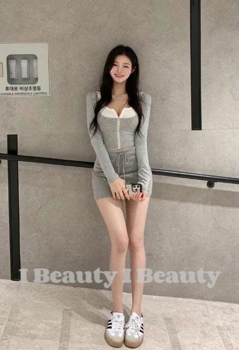 女團 性感拉鏈拼接上衣