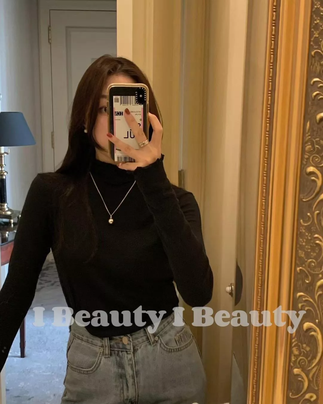 百搭甜美木耳邊長袖內搭上衣