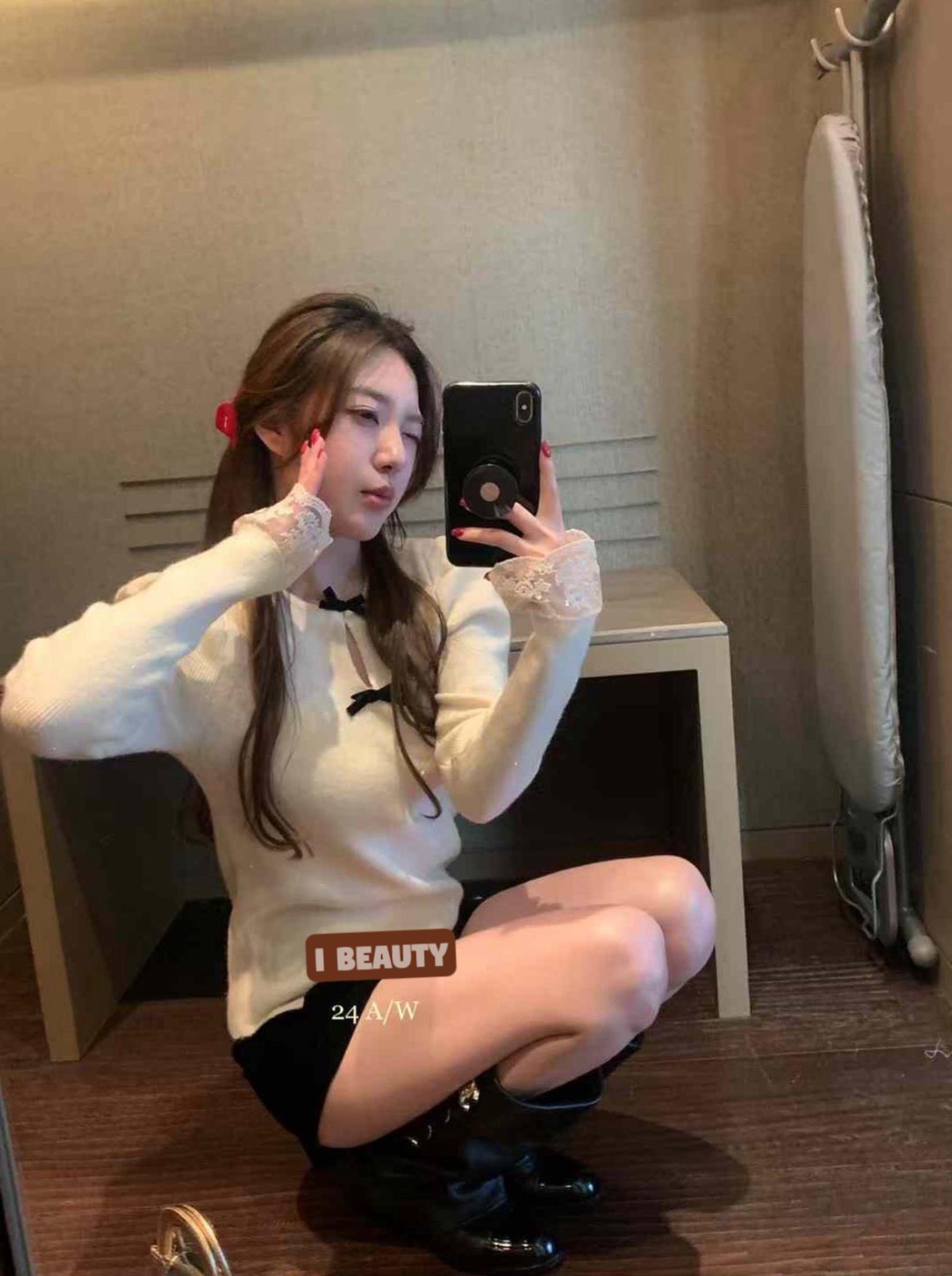 甜美蝴蝶結長袖上衣