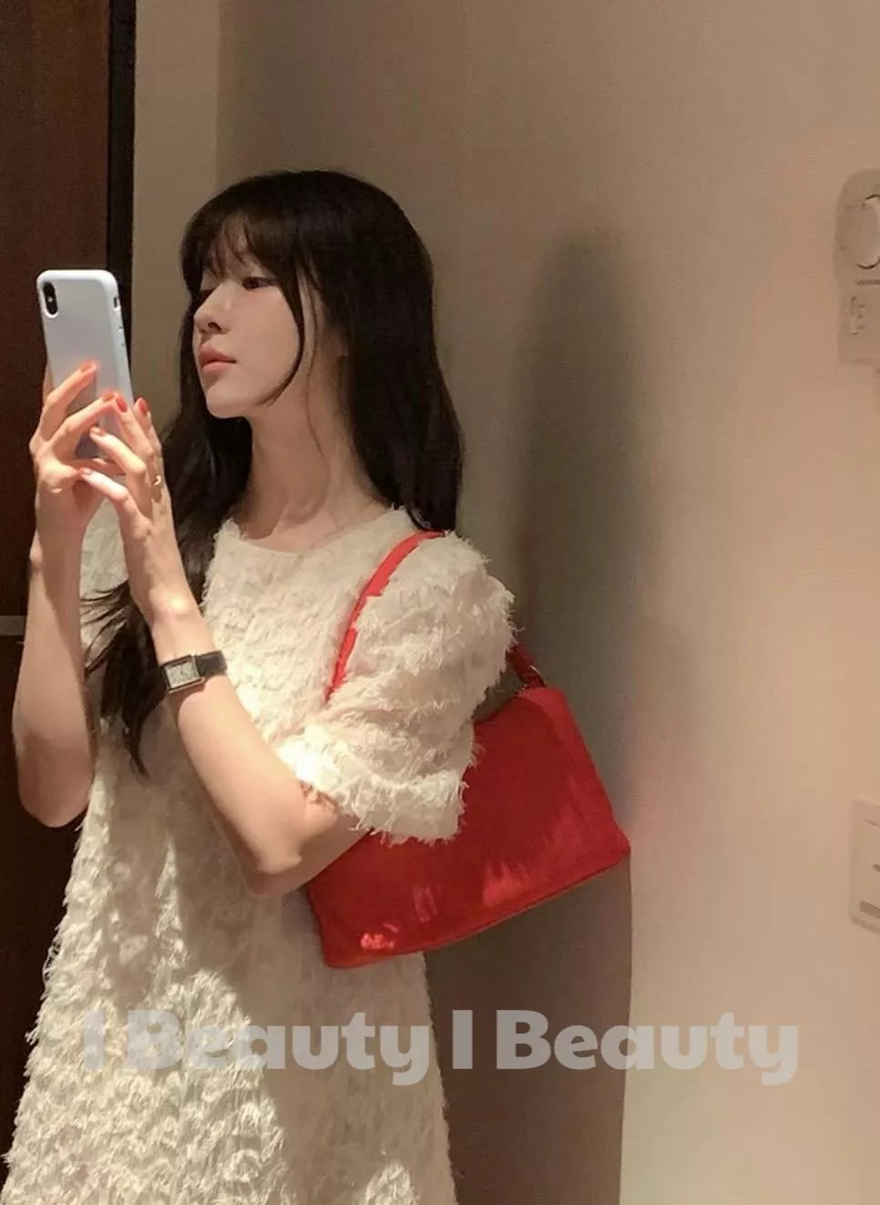 氣質高雅 羽毛感 短袖洋裝