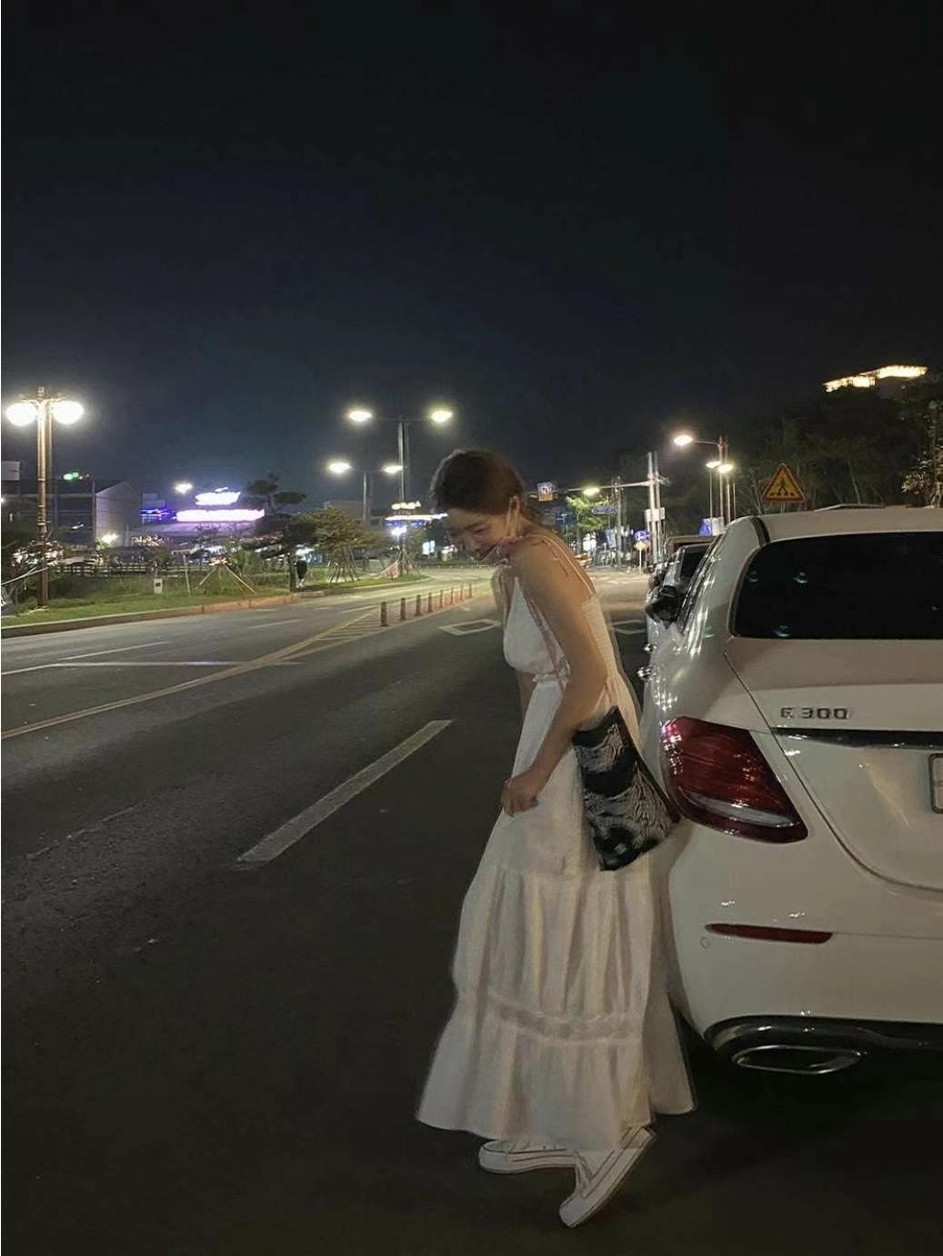 迷人吊帶連身洋裝
