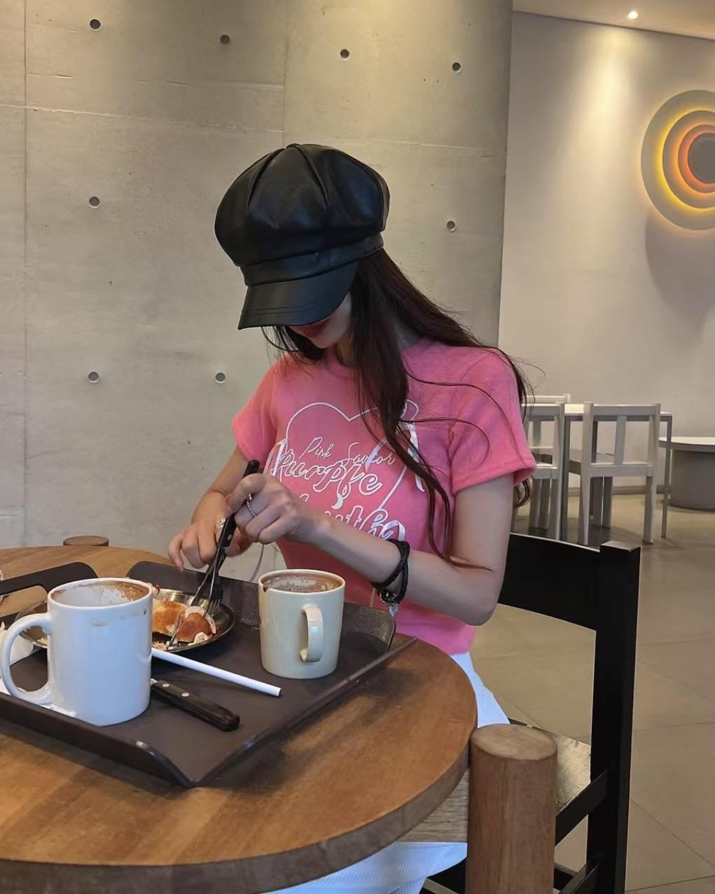 蝴蝶結綁帶短袖上衣