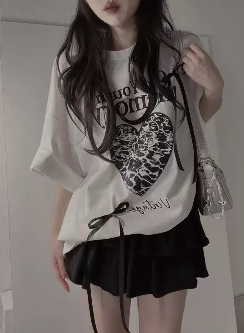 百搭甜美愛心短袖T