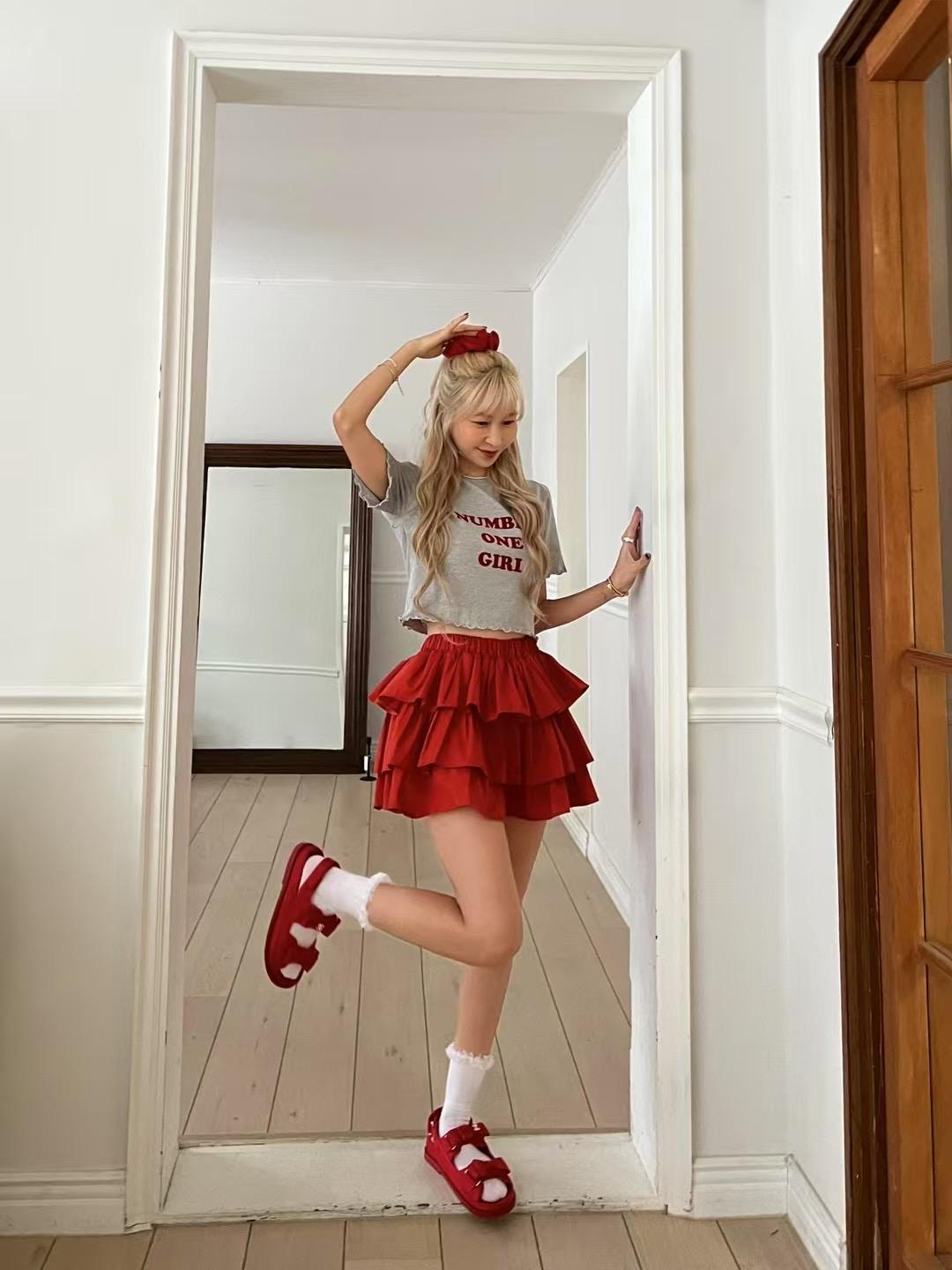 甜美木耳邊短T