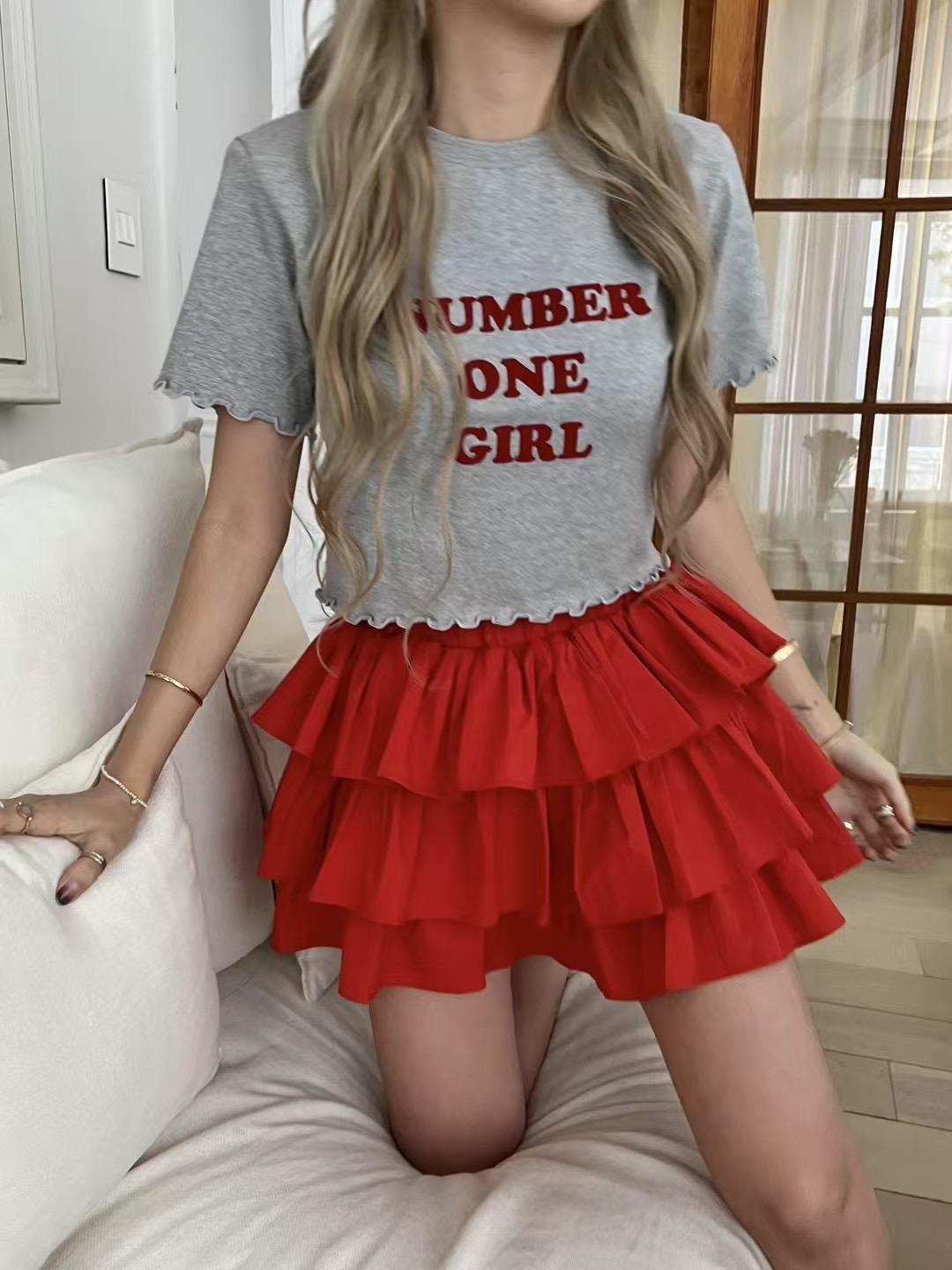 甜美木耳邊短T
