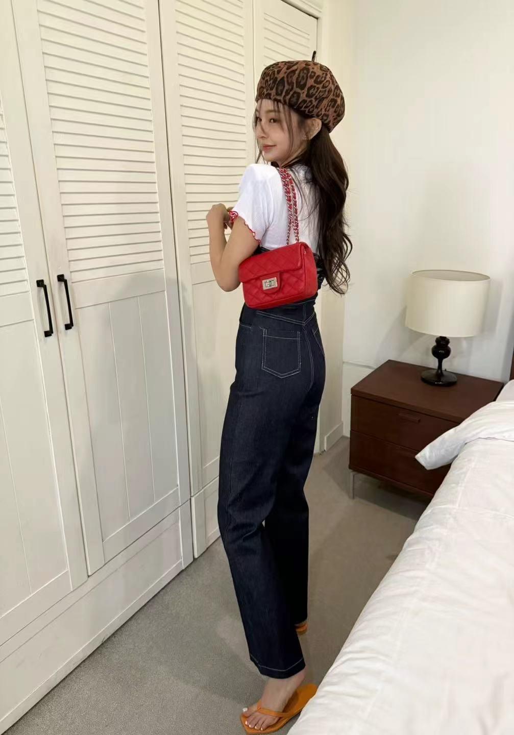 木耳滾邊愛心短版T