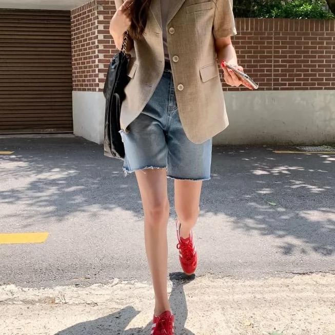 街頭率性顯瘦割破五分牛仔褲