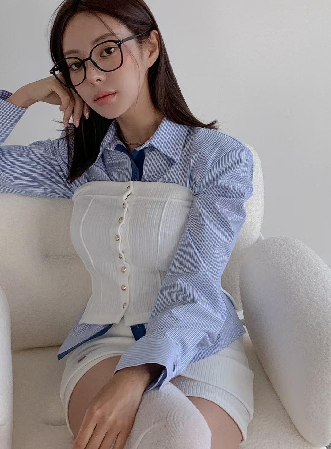 氣質單排釦裹胸上衣