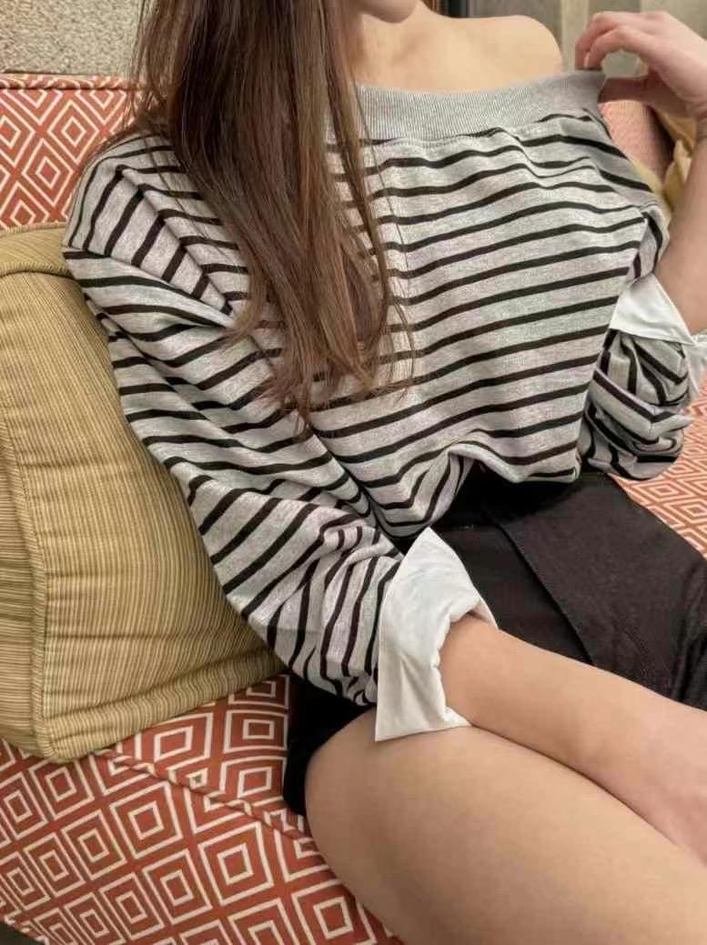 復古條紋露肩長袖上衣