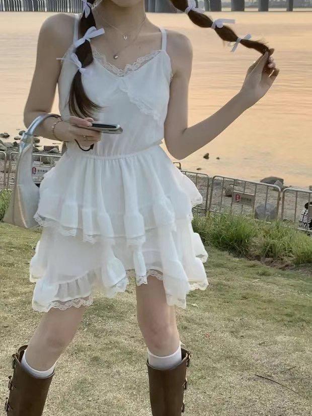 法式優雅吊帶洋裝
